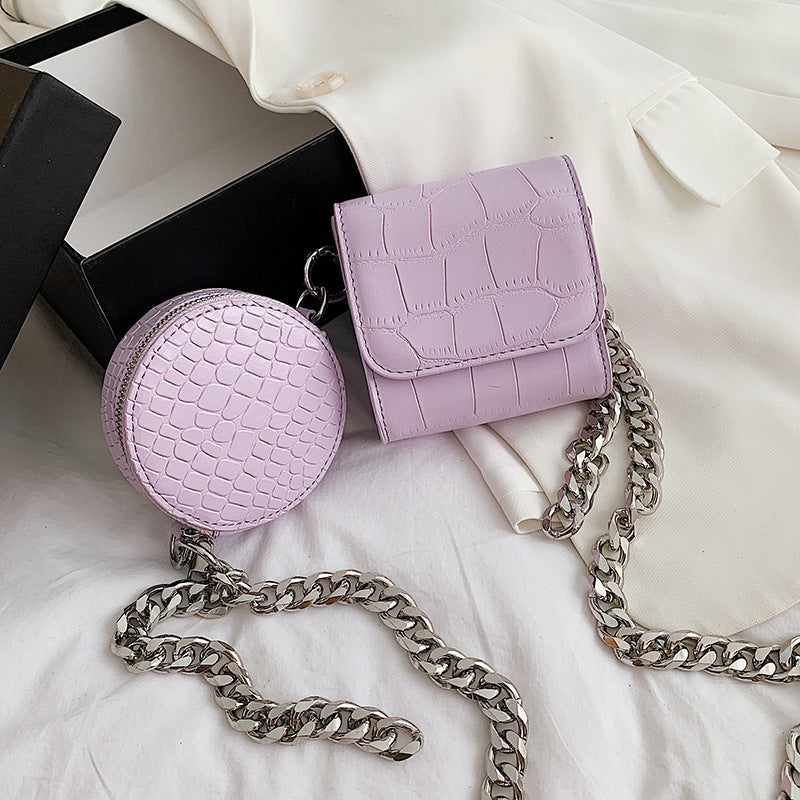 Round Chain Shoulder Bag for Pictures and Essentials